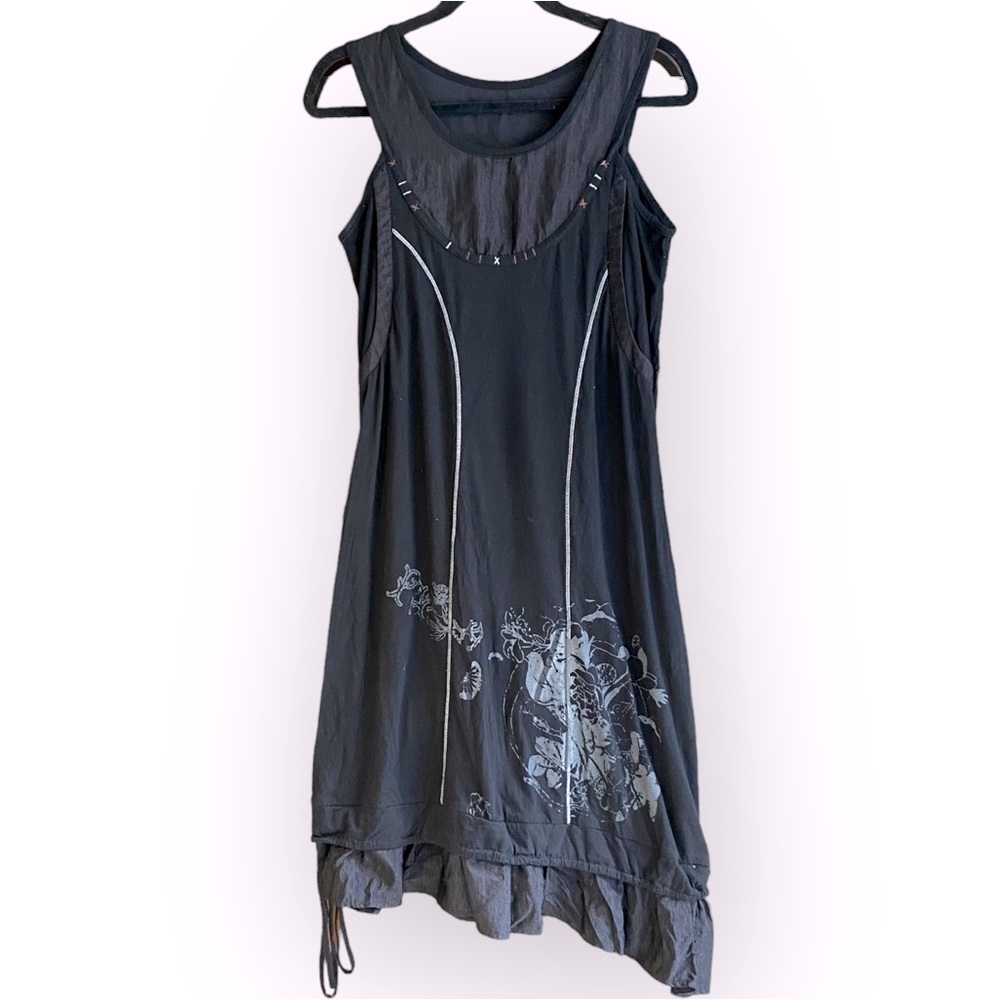 Vintage Black Asymmetrical Sleeveless Dress with Graphic Detail Size Medium